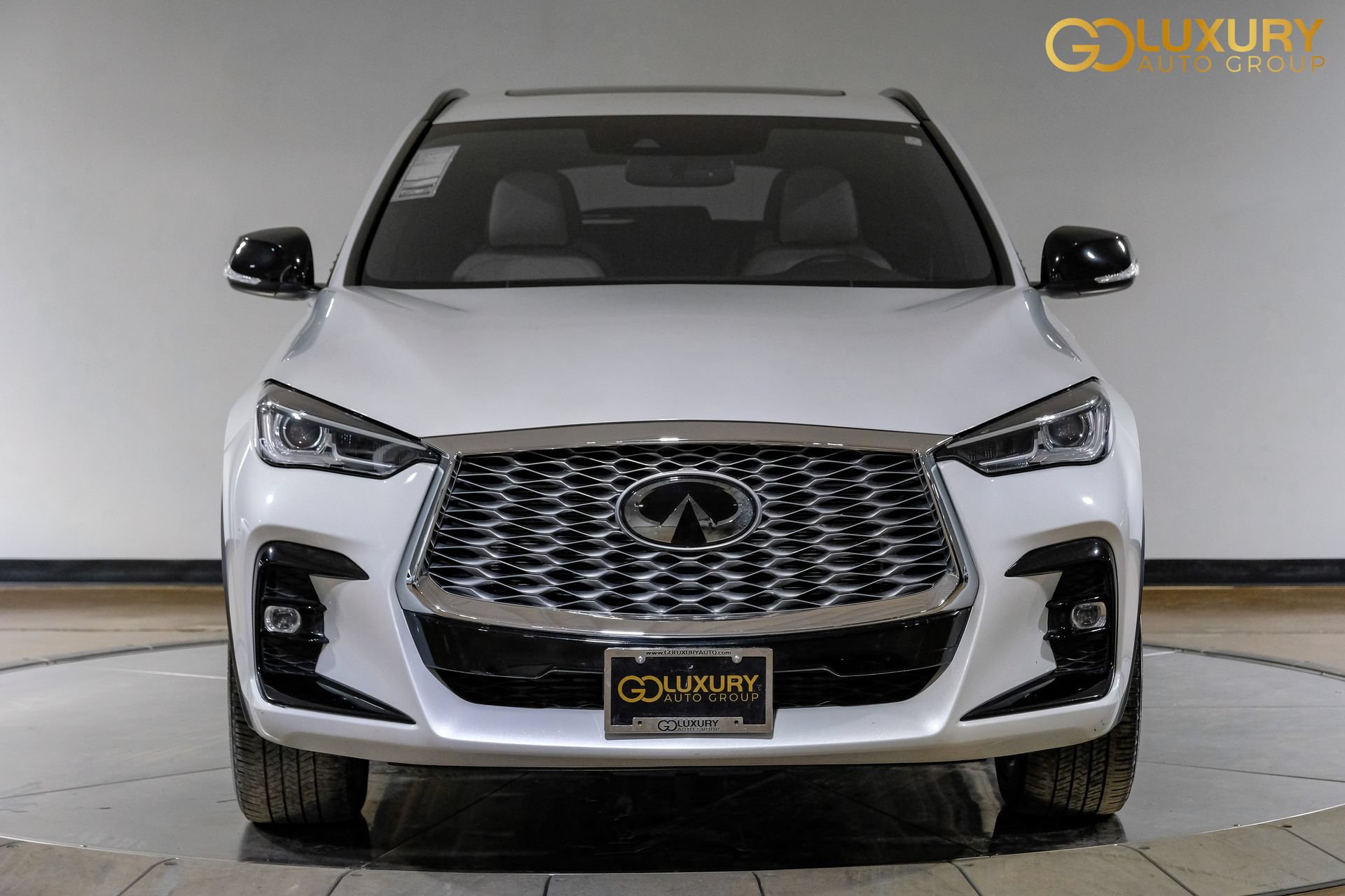 Used 2023 INFINITI QX55 Luxe w/ Cargo Package AWD/4WD image 7
