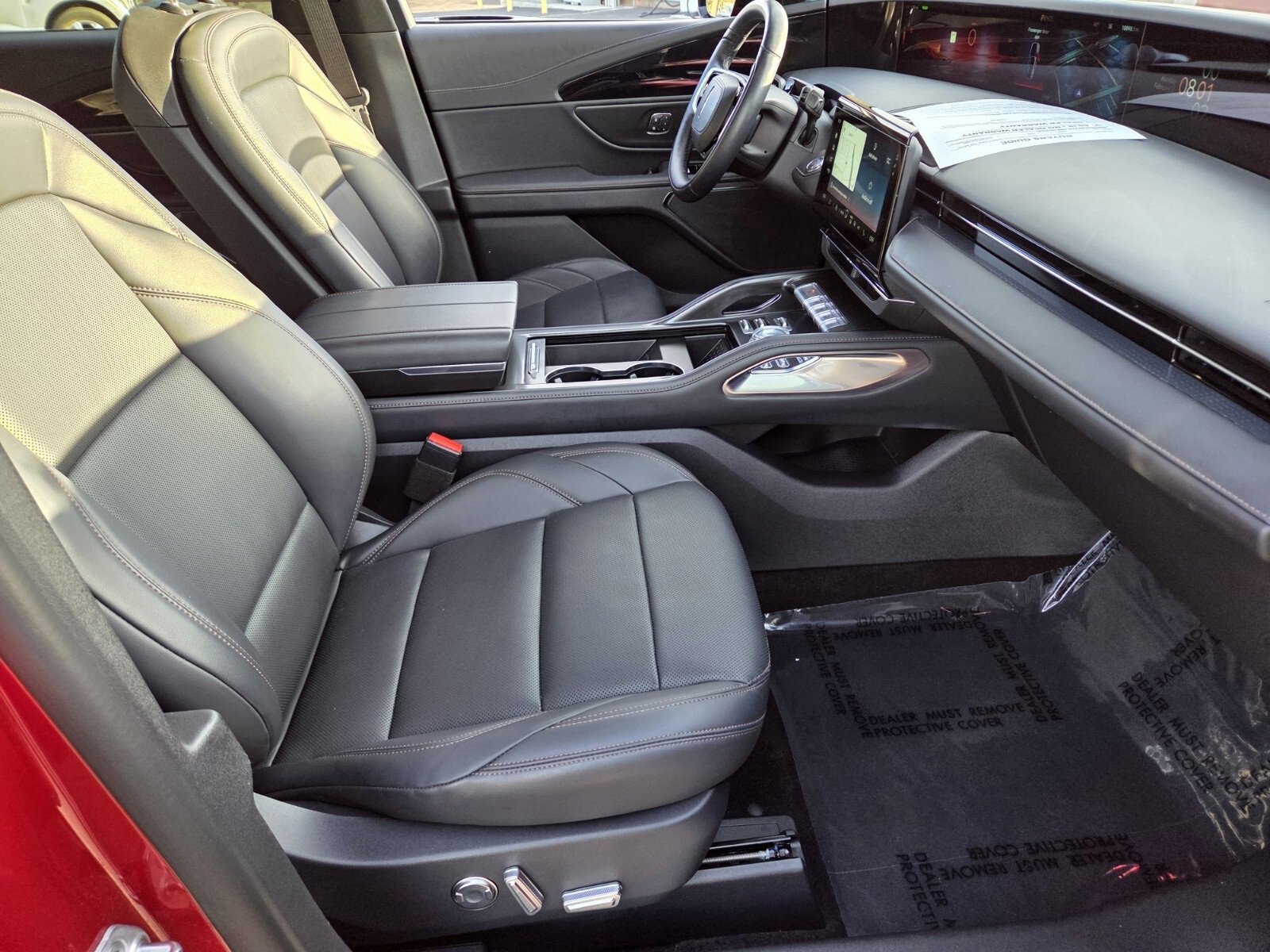 Used 2024 Lincoln Nautilus Premier w/ Jet Appearance Package image 15