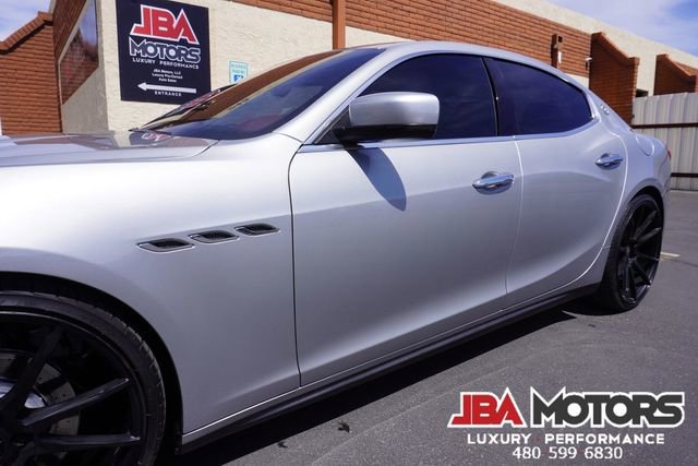 Used 2015 Maserati Ghibli RWD image 13