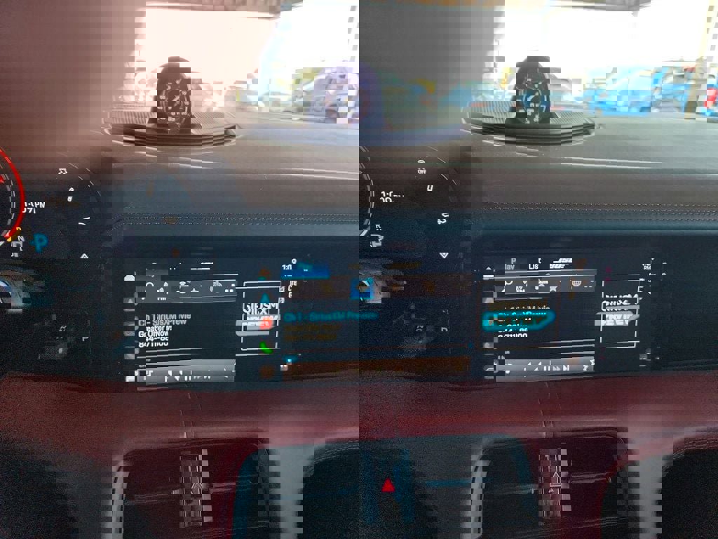 Used 2020 Porsche Taycan Turbo image 19