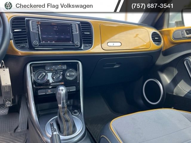 Used 2017 Volkswagen Beetle 1.8T Dune FWD image 29