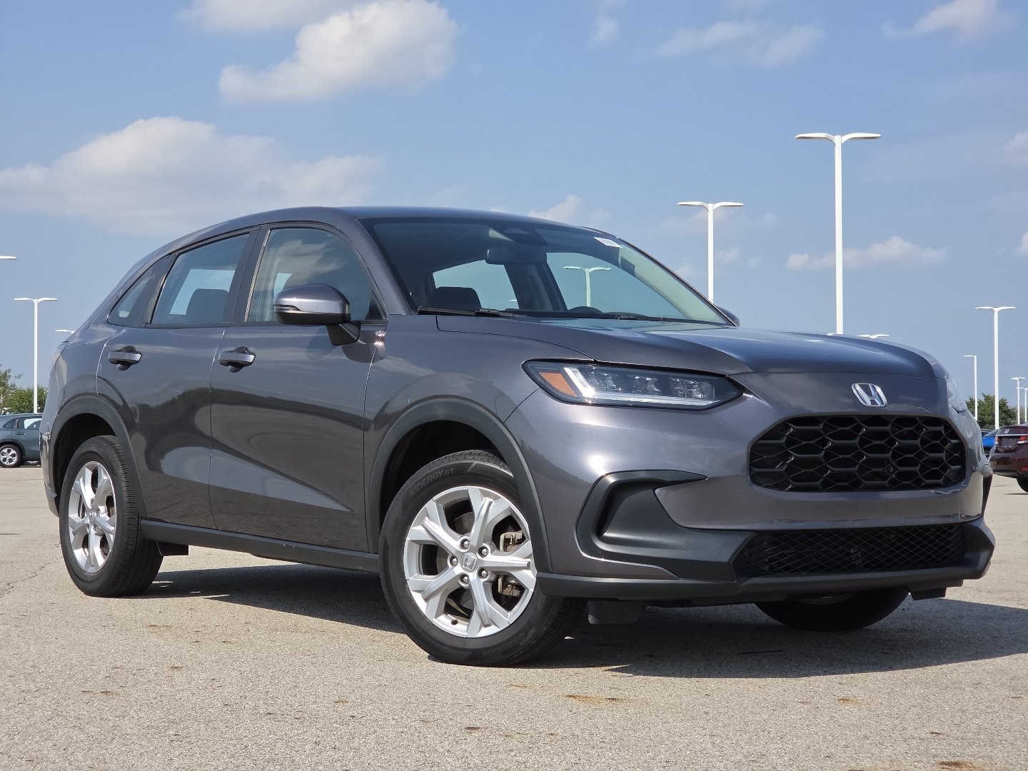 Used 2023 Honda HR-V LX image 2