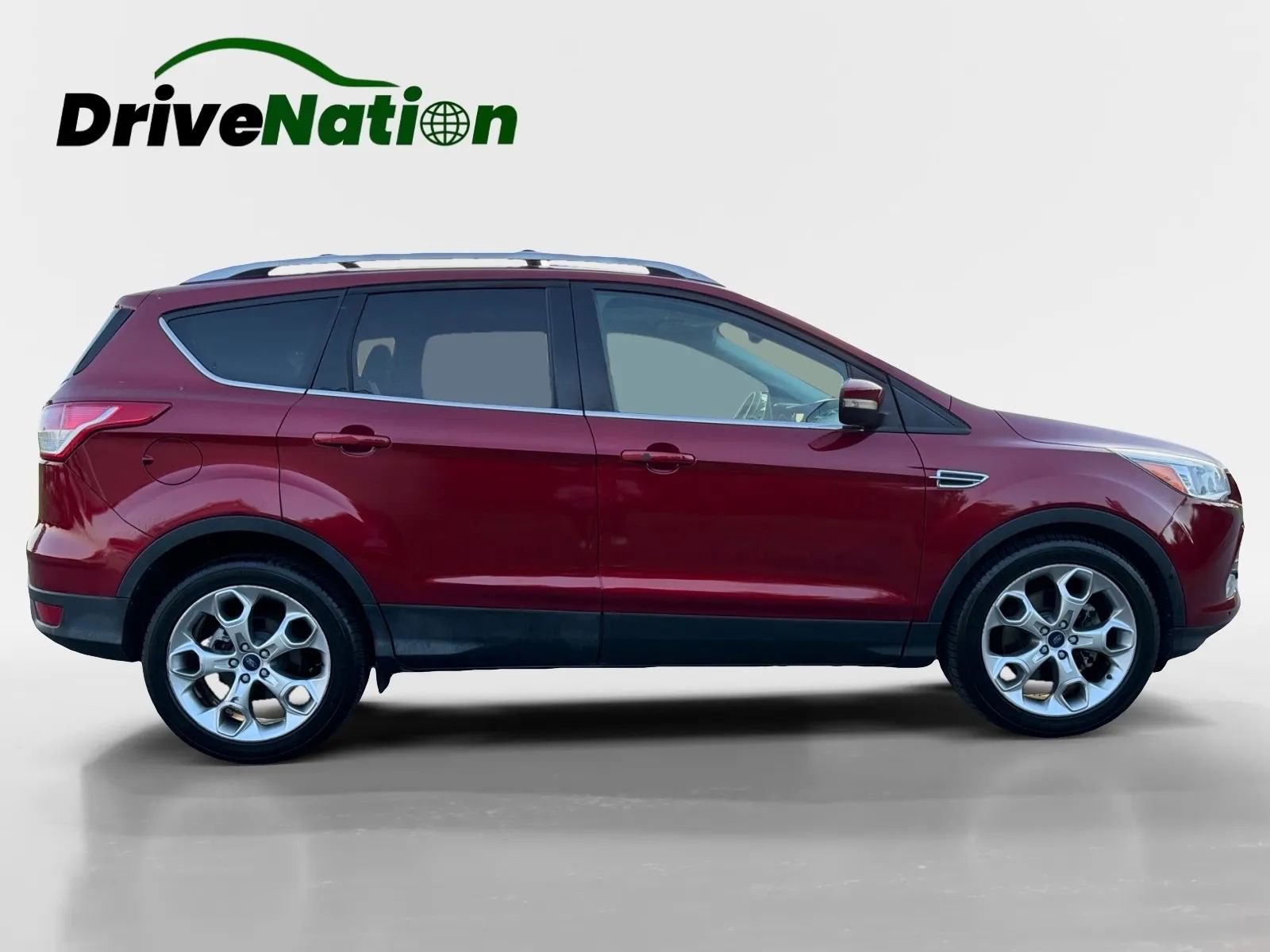 Used 2014 Ford Escape Titanium w/ Equipment Group 401A AWD/4WD image 4