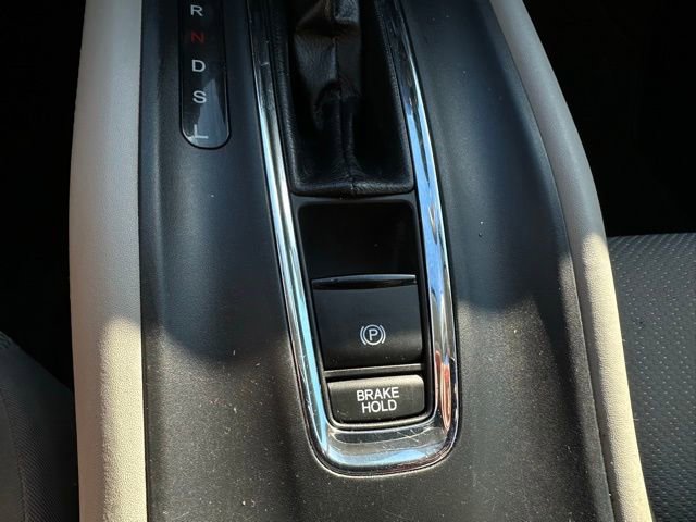 Used 2017 Honda HR-V LX image 32