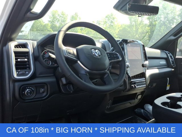New 2026 RAM 5500 4x4 Regular Cab image 15