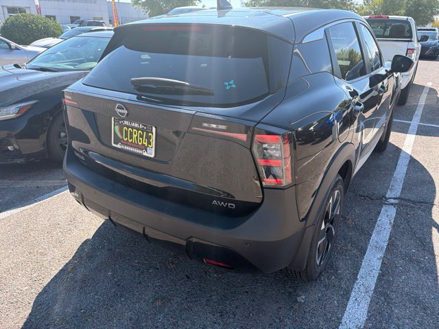 Certified 2025 Nissan Kicks SV AWD/4WD image 12
