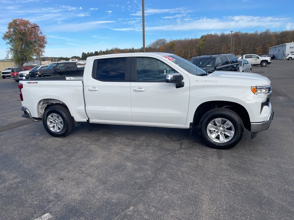 Certified 2025 Chevrolet Silverado 1500 LT w/ Convenience Package II image 12