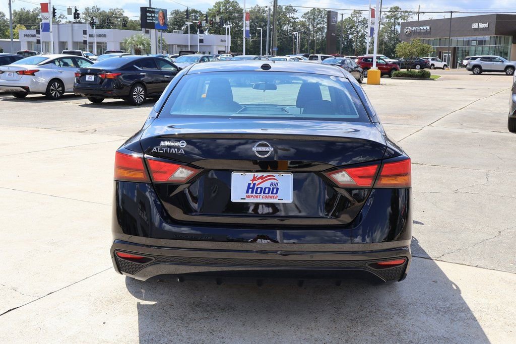 Certified 2025 Nissan Altima 2.5 S image 18