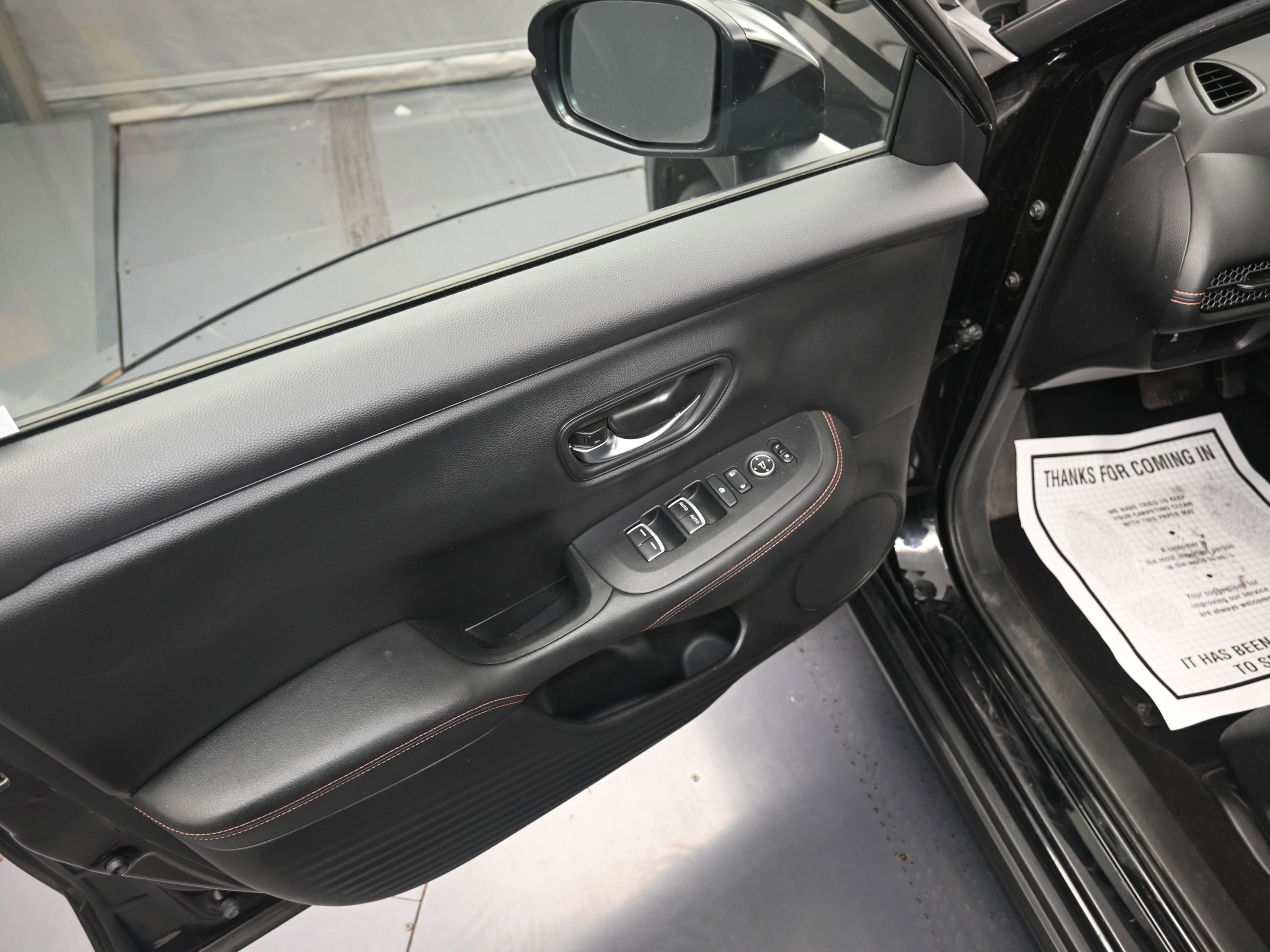 Used 2024 Honda HR-V Sport image 18