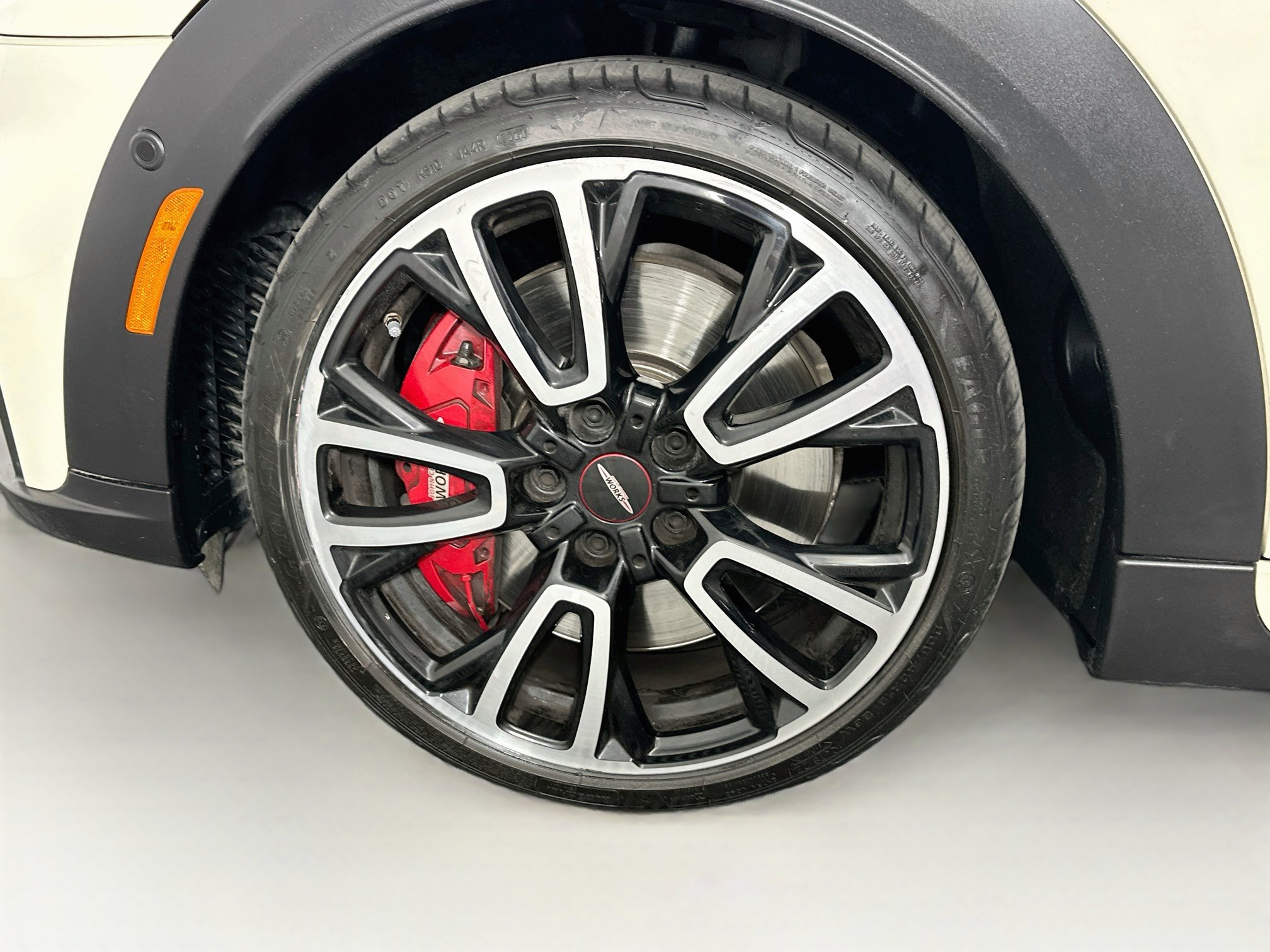 Used 2022 MINI Cooper John Cooper Works w/ Driver Assistance Package FWD image 11