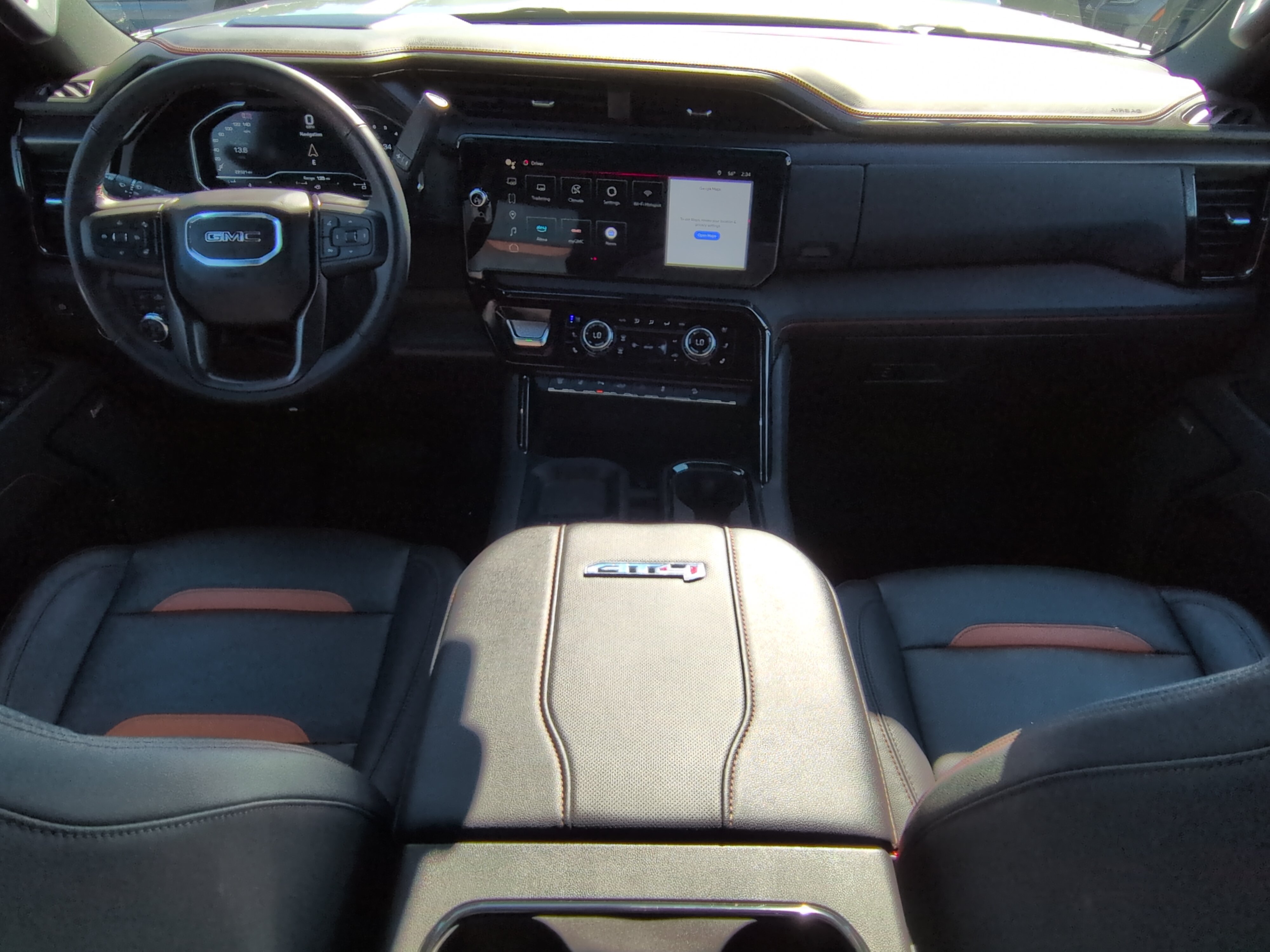 Used 2025 GMC Sierra 2500 AT4 w/ AT4 Premium Plus Package AWD/4WD image 13