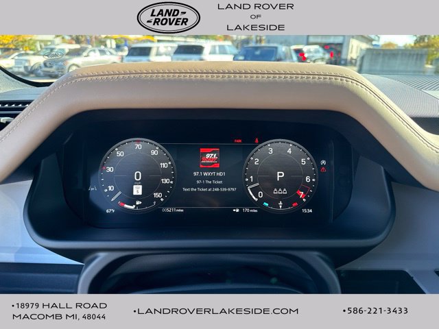 Used 2026 Land Rover Defender 110 X-Dynamic SE AWD/4WD image 17