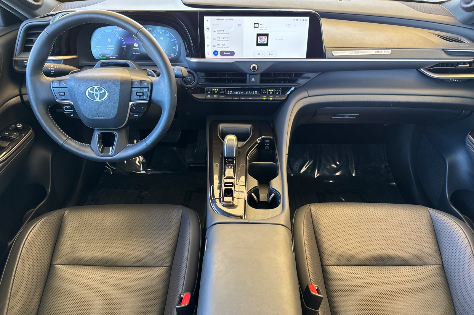 Certified 2025 Toyota Crown Signia w/ Advanced Technology Package AWD/4WD image 17