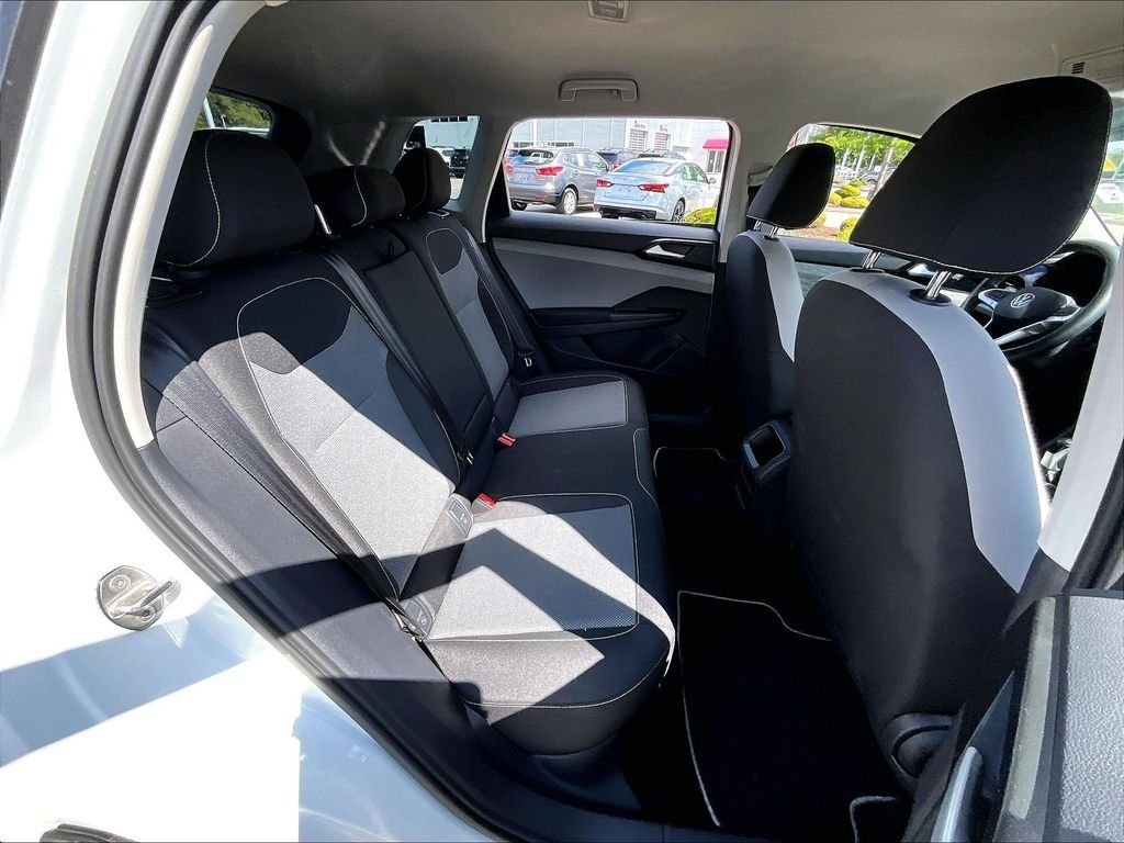 Used 2023 Volkswagen Taos S AWD/4WD image 16