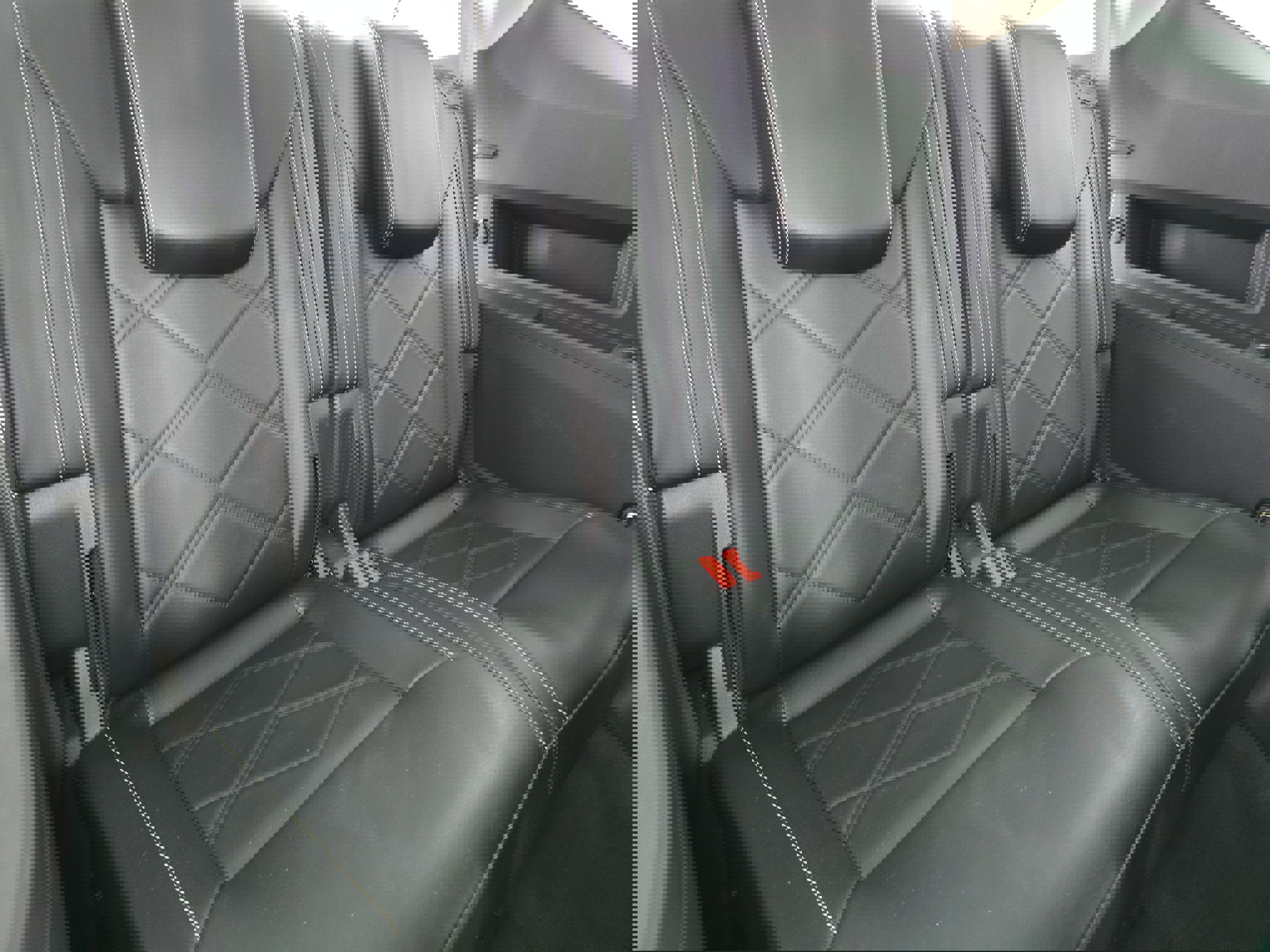 Certified 2024 Volkswagen Atlas SE image 12