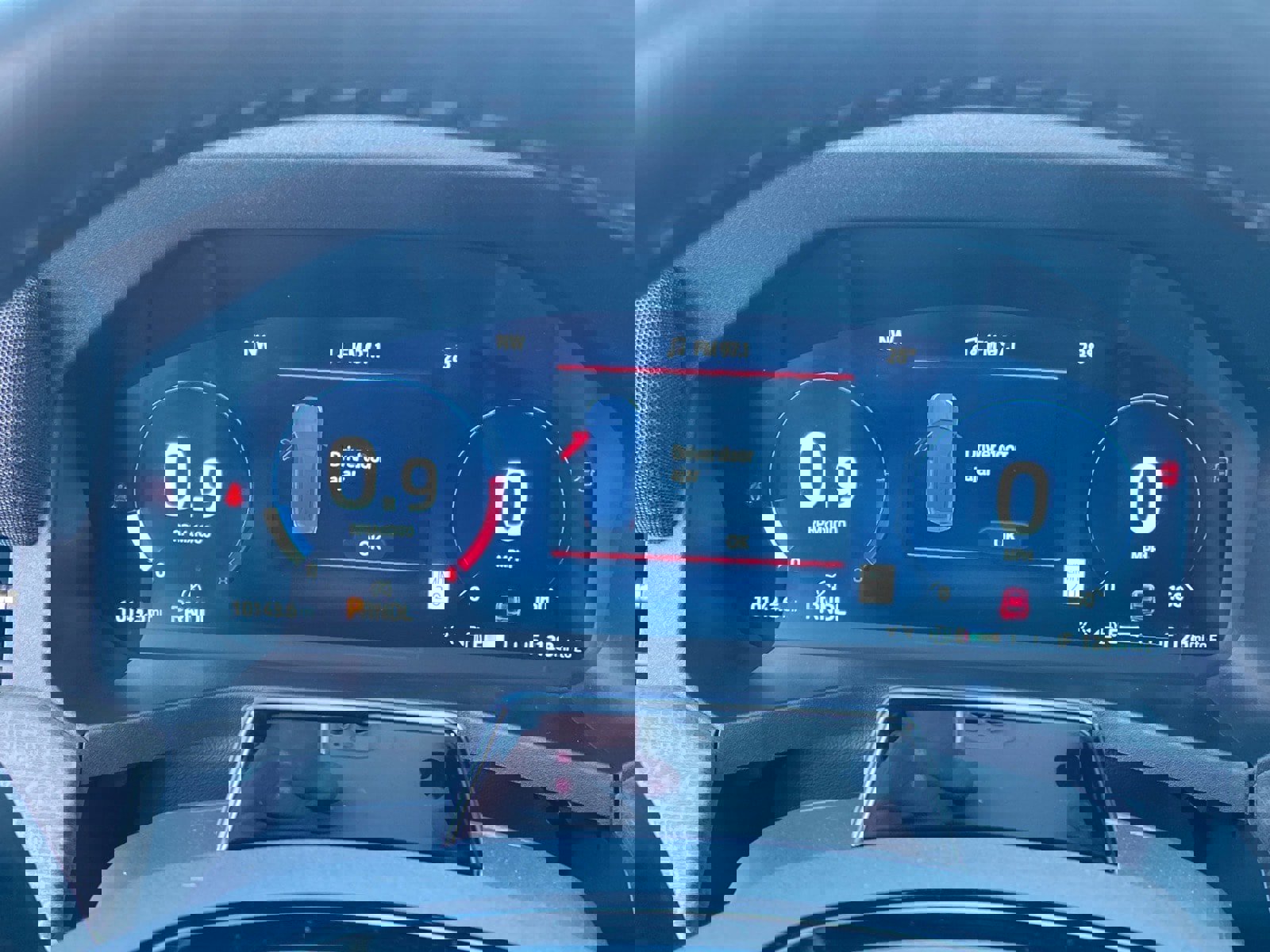 Used 2025 Ford Explorer Platinum w/ LUX Leather Package image 20