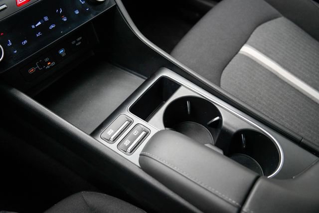 Used 2024 Hyundai Sonata SEL FWD image 30