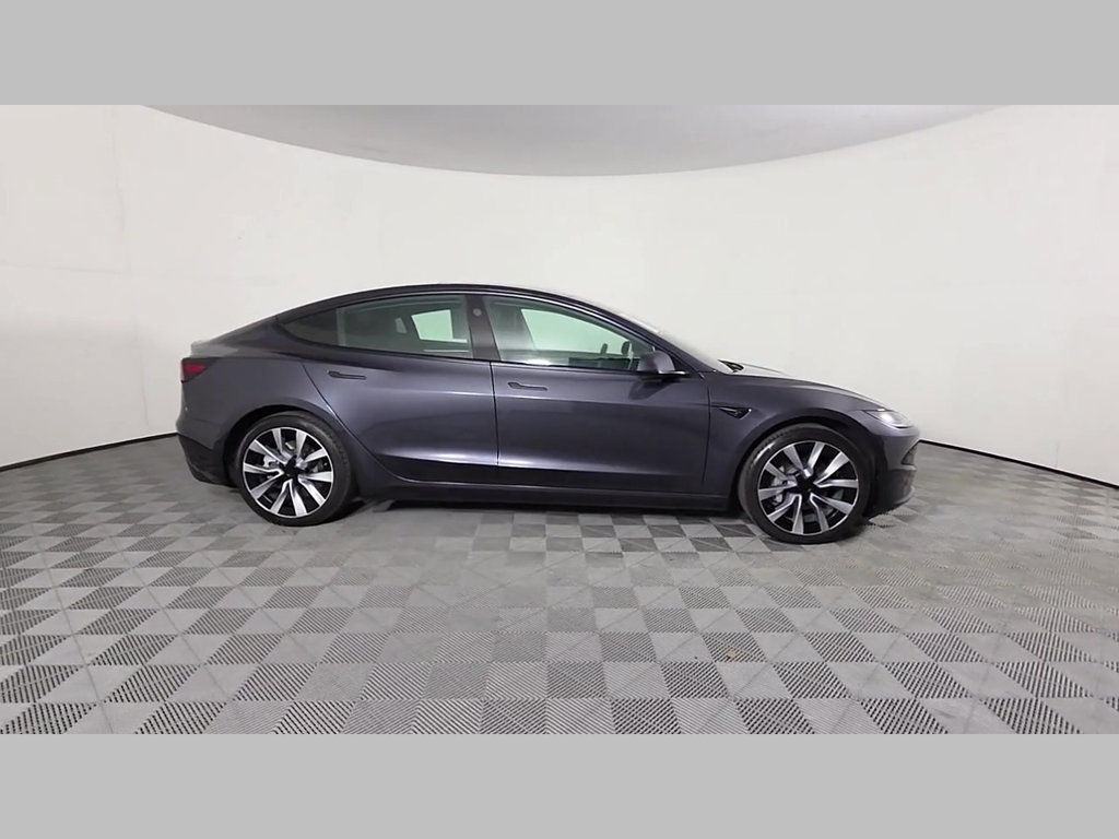 Used 2024 Tesla Model 3 Long Range RWD image 35