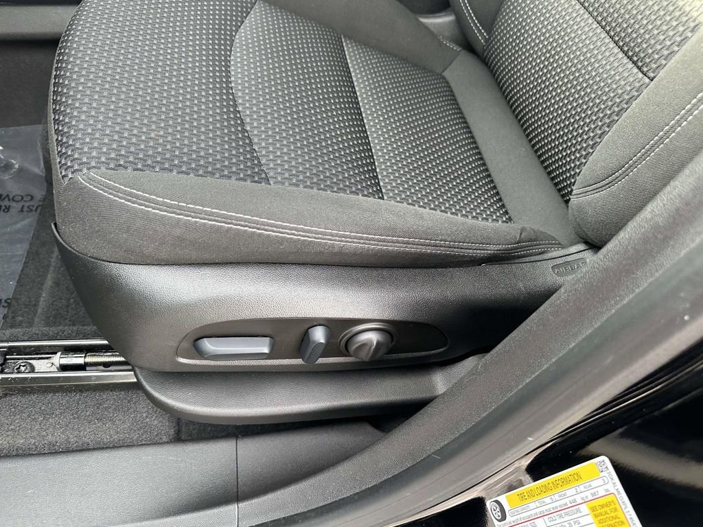 Certified 2023 GMC Terrain SLE w/ Driver Convenience Package image 19