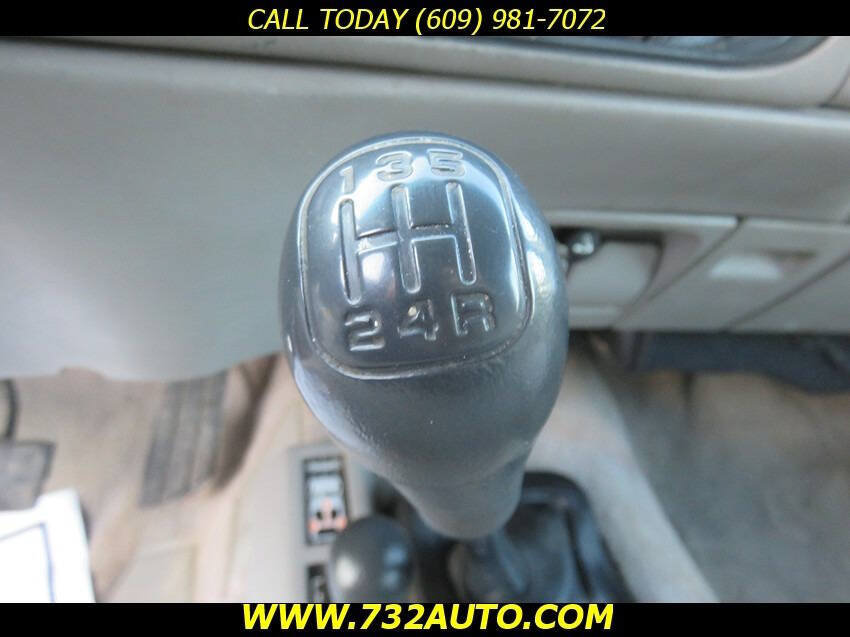 Used 1996 Chevrolet Silverado 1500 4x4 Regular Cab image 9
