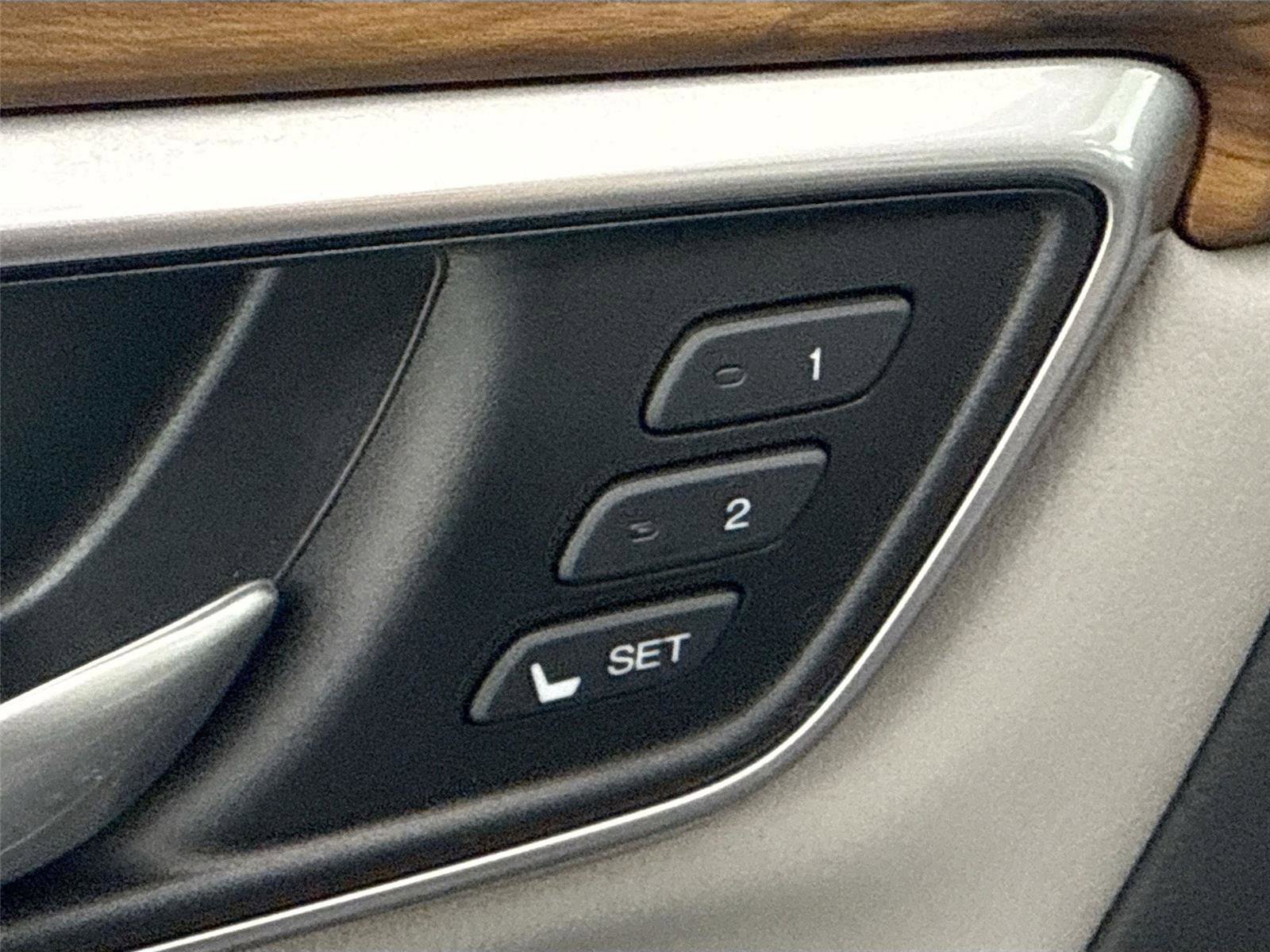 Used 2018 Honda CR-V EX-L image 30