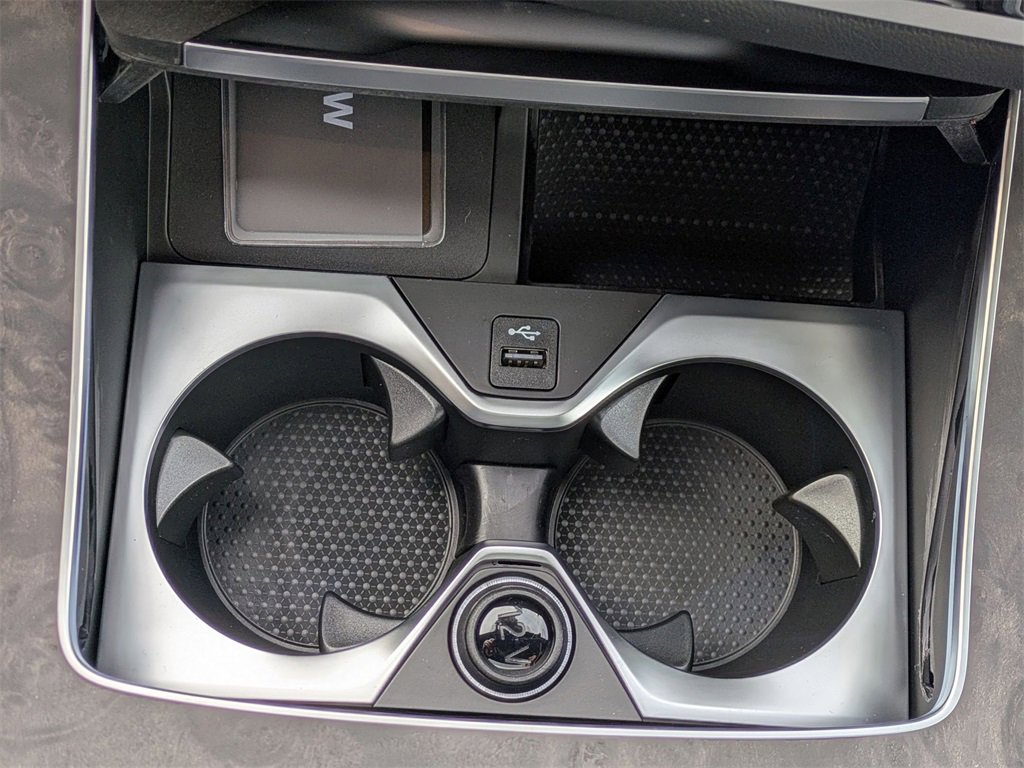 New 2025 BMW X7 xDrive40i w/ Premium Package image 23