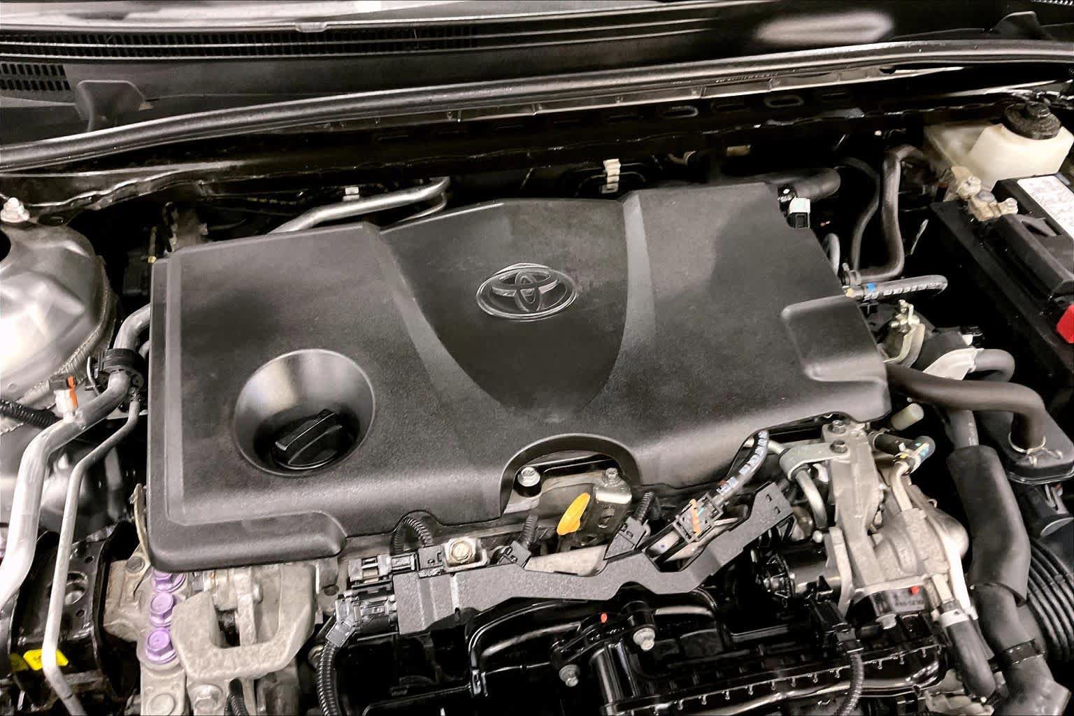 Used 2019 Toyota Camry XLE FWD image 33