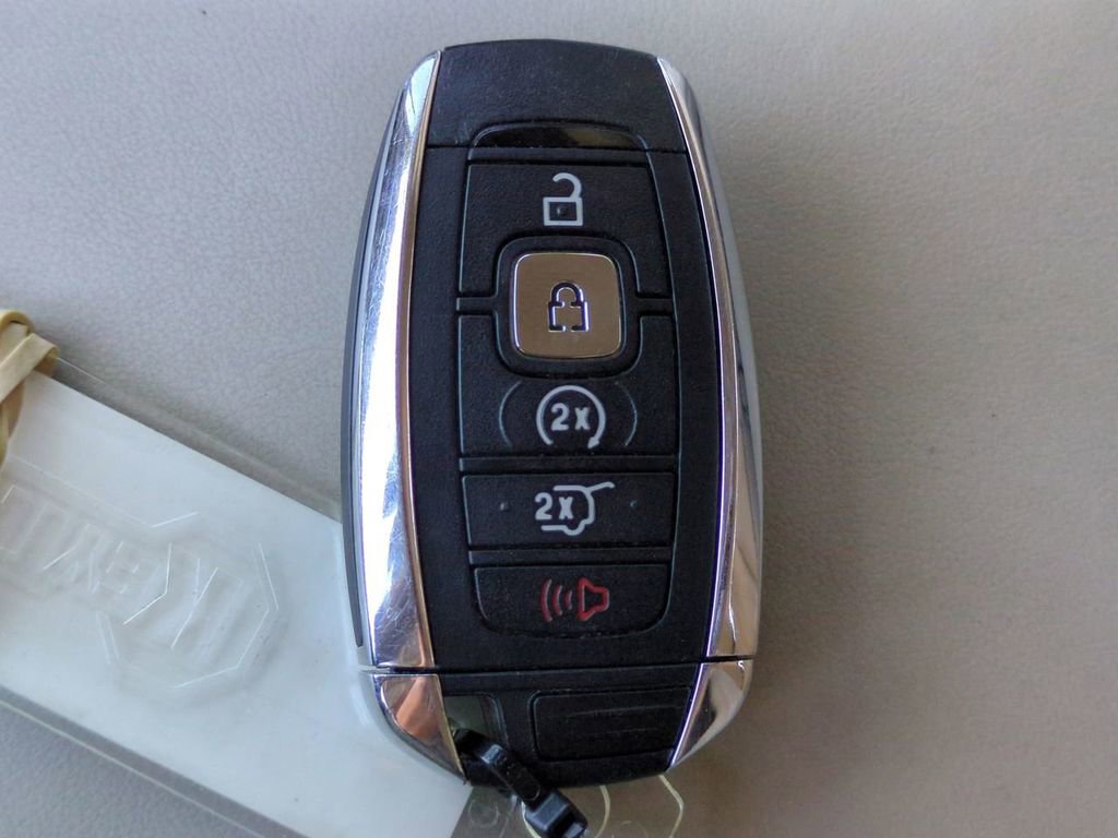 Used 2019 Lincoln MKC Select w/ Select Plus Package image 31