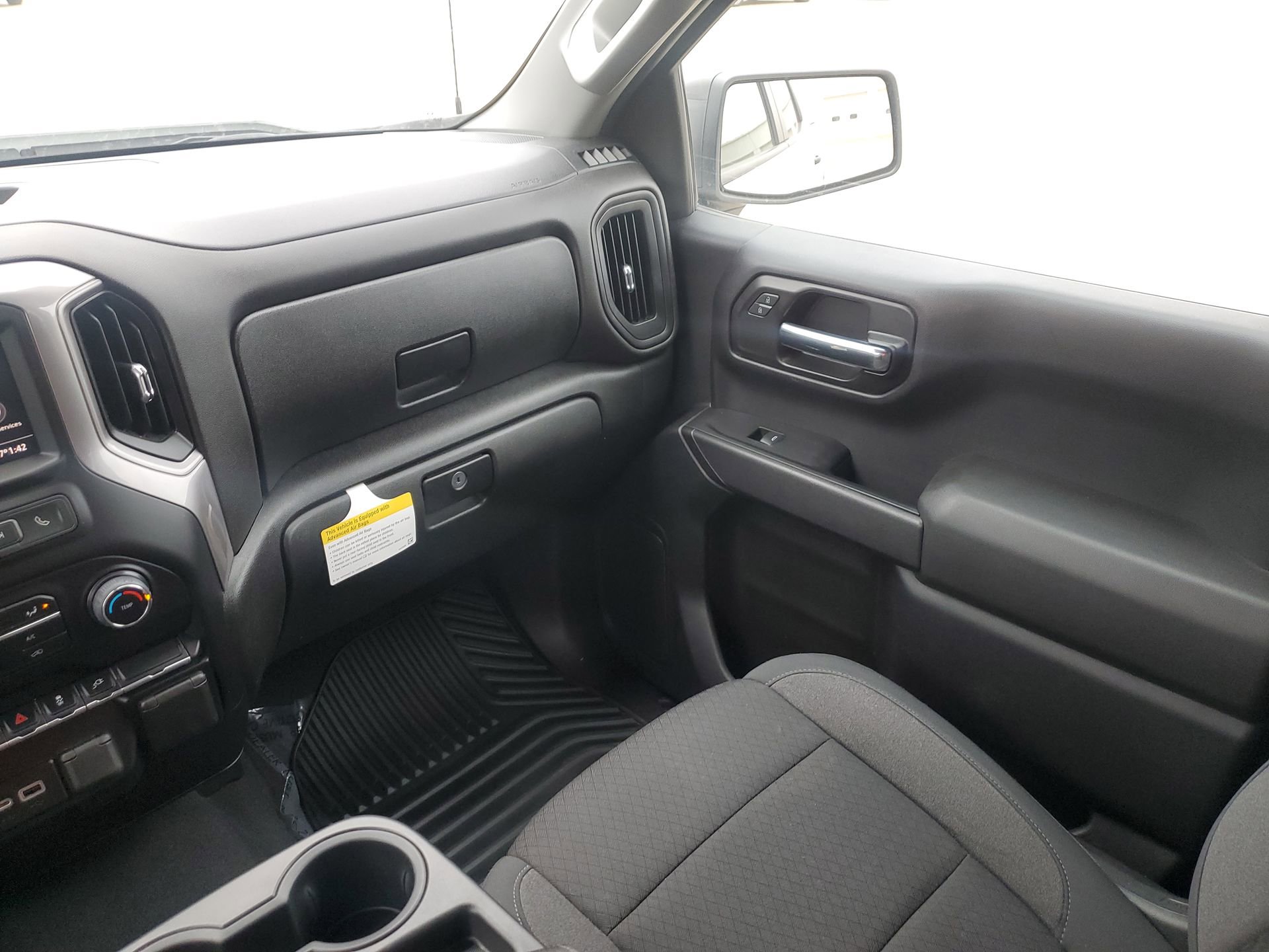 Certified 2022 Chevrolet Silverado 1500 Custom w/ LPO, Dark Essentials Package AWD/4WD image 11