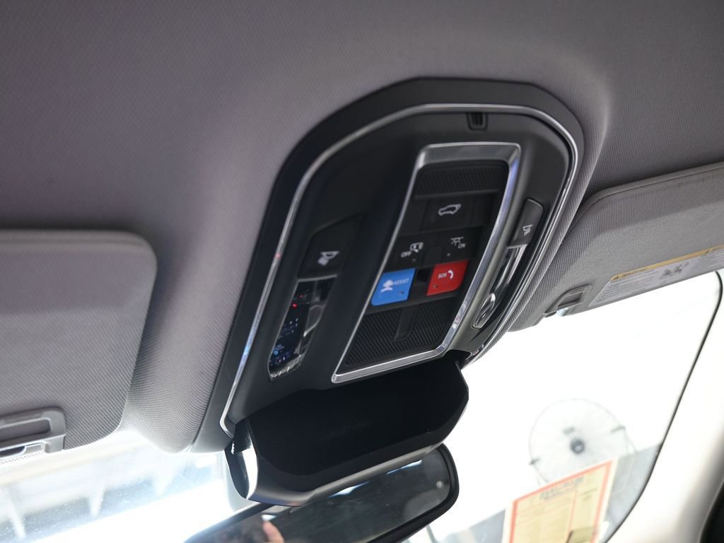 Used 2023 Jeep Grand Cherokee L Laredo w/ Luxury Tech Group I image 30