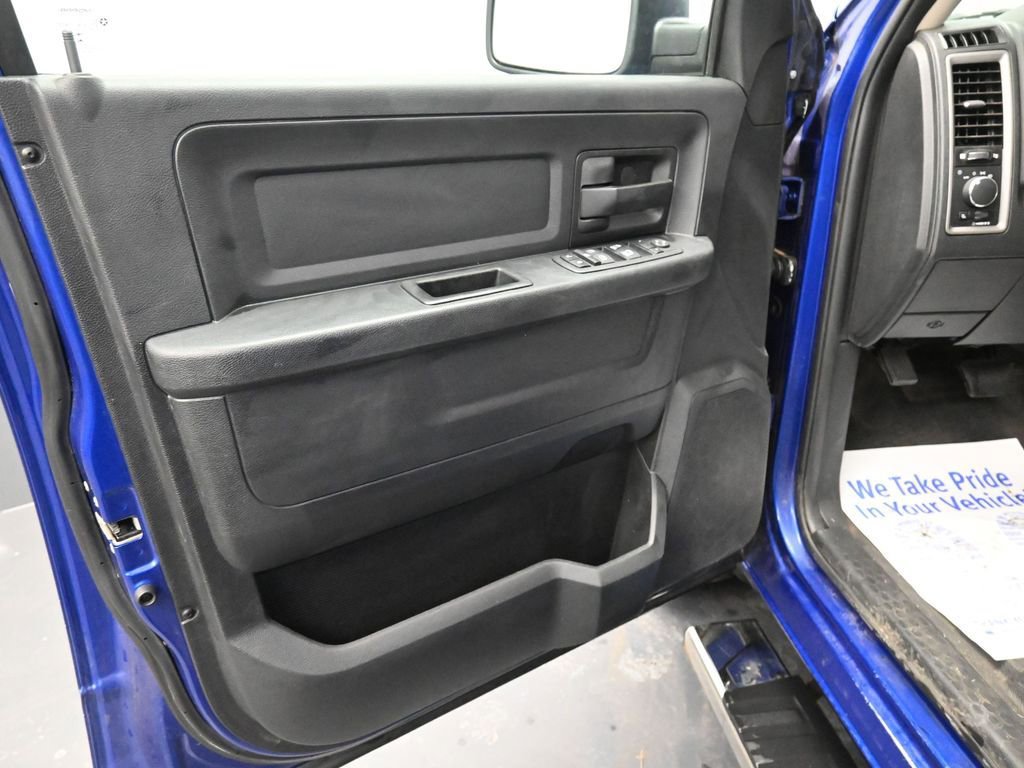 Used 2017 RAM 1500 Tradesman w/ Popular Equipment Group image 28