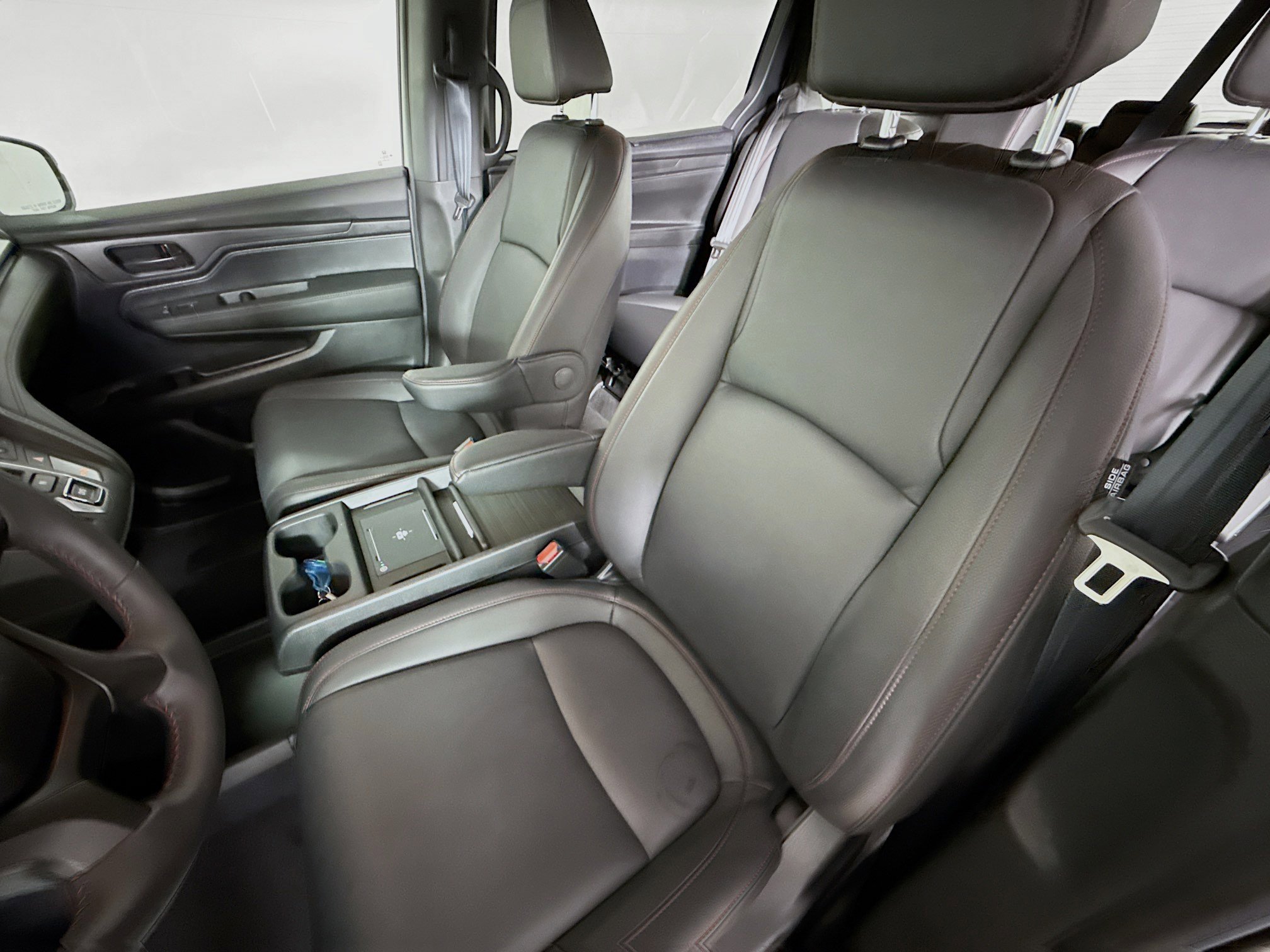 Certified 2026 Honda Odyssey Sport-L image 25