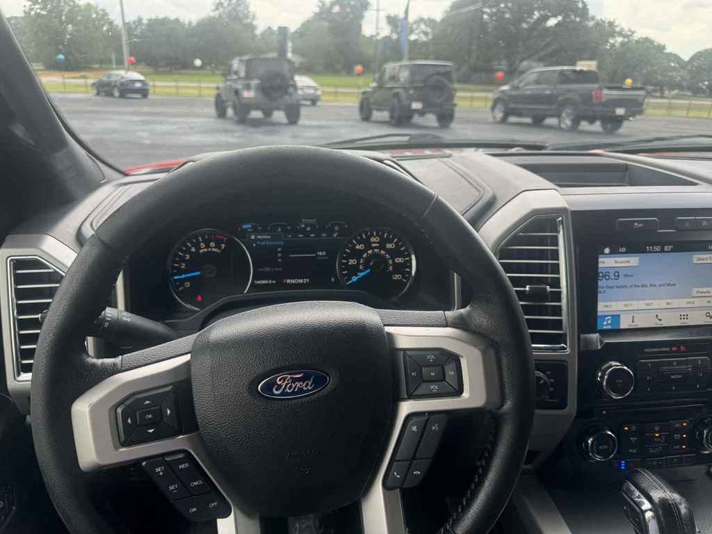 Used 2016 Ford F150 Lariat image 13