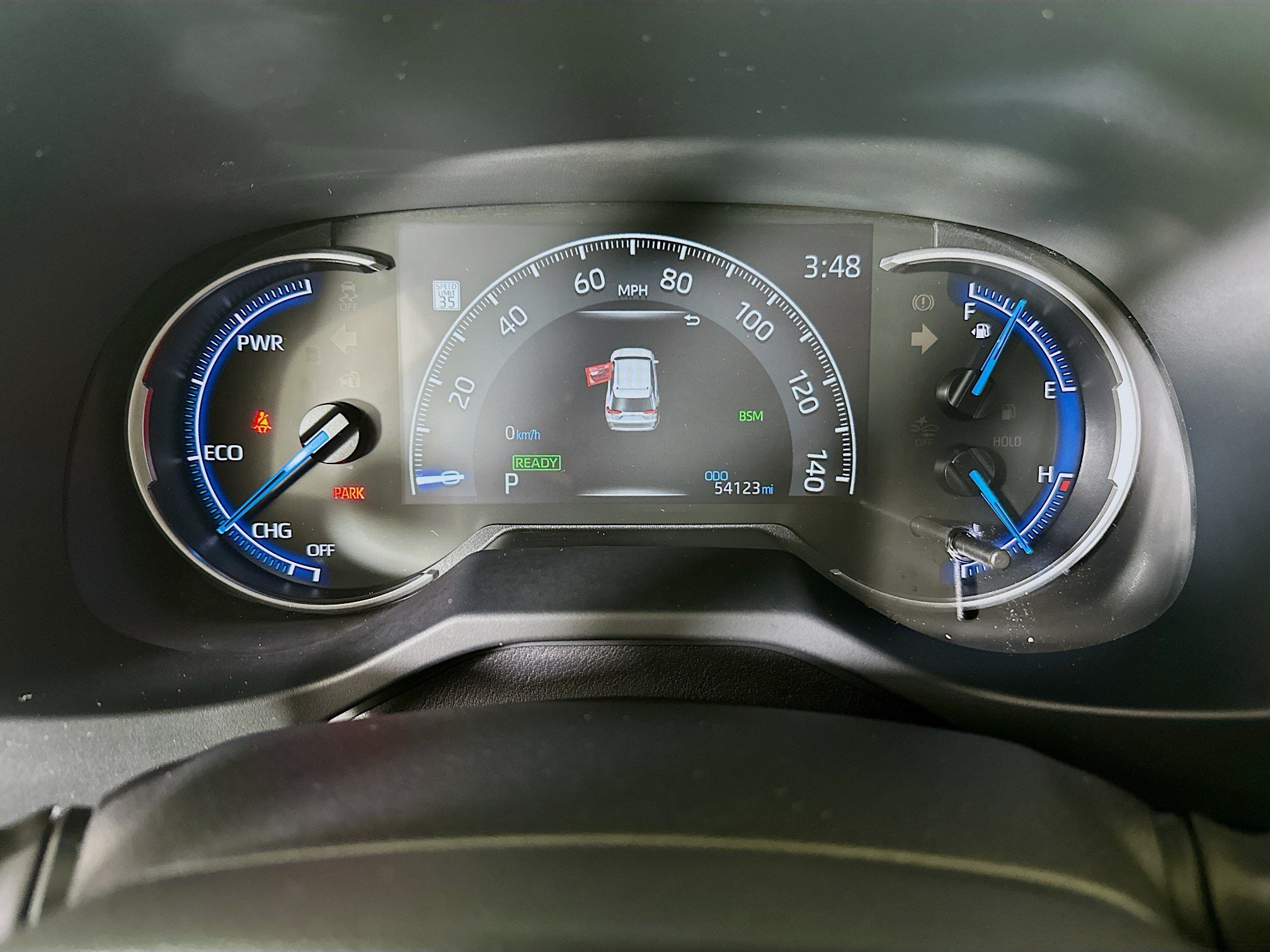 Used 2025 Toyota RAV4 LE AWD/4WD image 19