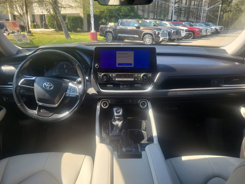 Used 2024 Toyota Grand Highlander XLE image 38