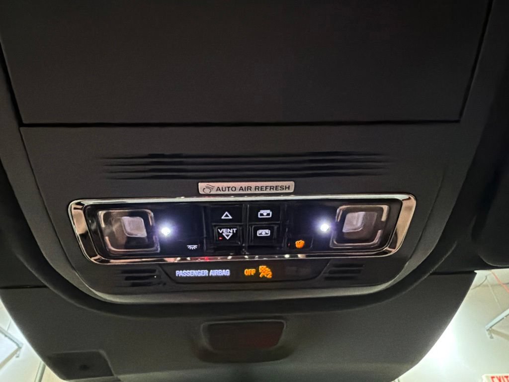 Certified 2025 Lincoln Aviator Reserve w/ Illumination Package AWD/4WD image 26