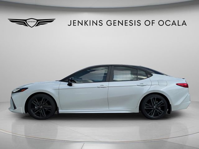 Used 2025 Toyota Camry XSE image 5