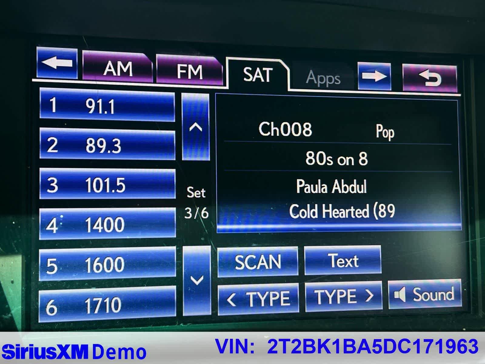 Used 2013 Lexus RX 350 AWD w/ Navigation Pkg image 32