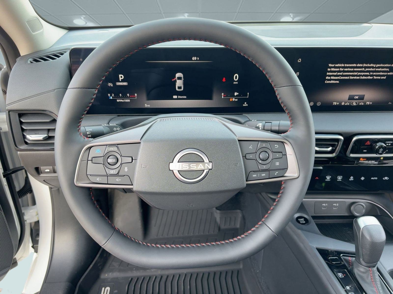 New 2026 Nissan Sentra SR w/ SR Premium Package FWD image 16