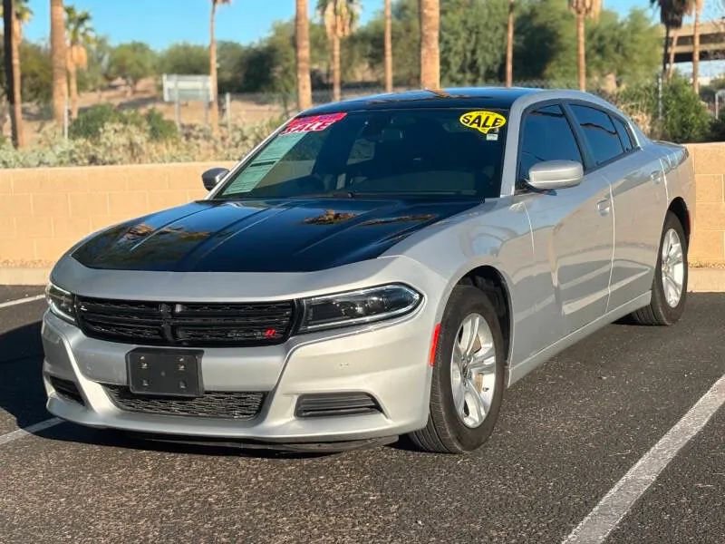 Used 2022 Dodge Charger SXT image 1