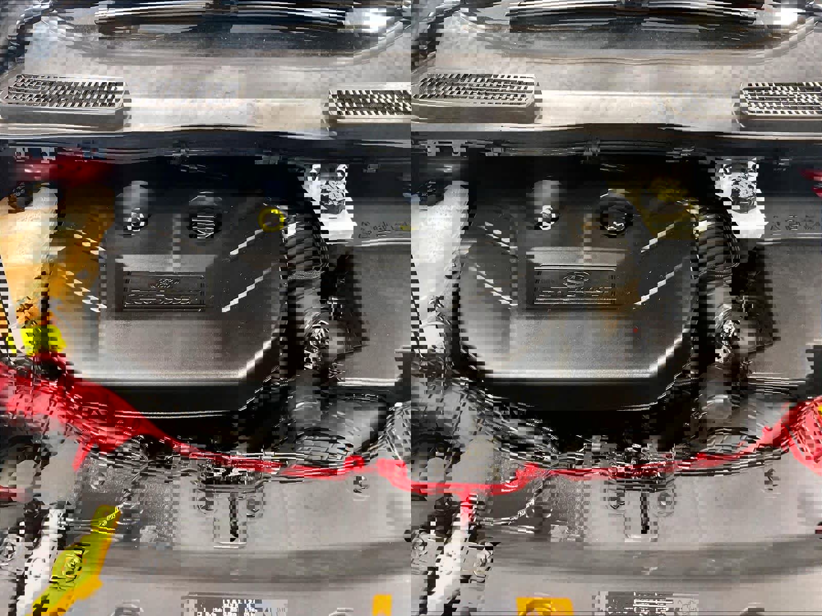 Used 2016 Ford Escape SE w/ SE Chrome Package AWD/4WD image 28