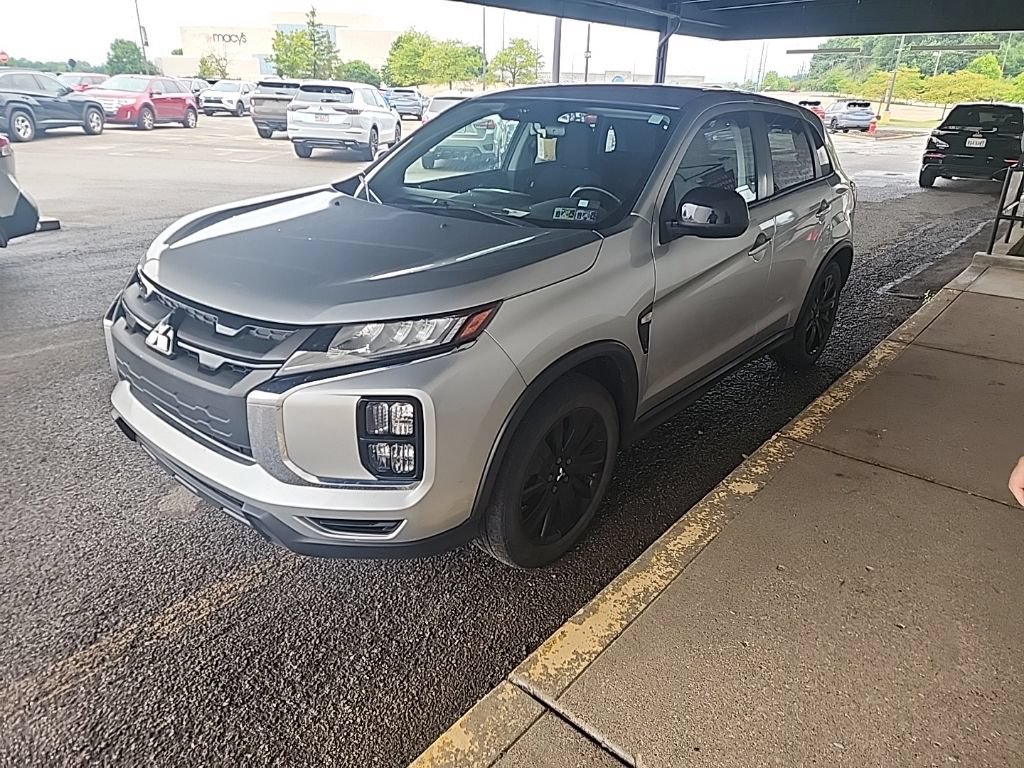 Used 2023 Mitsubishi Outlander Sport AWD image 2