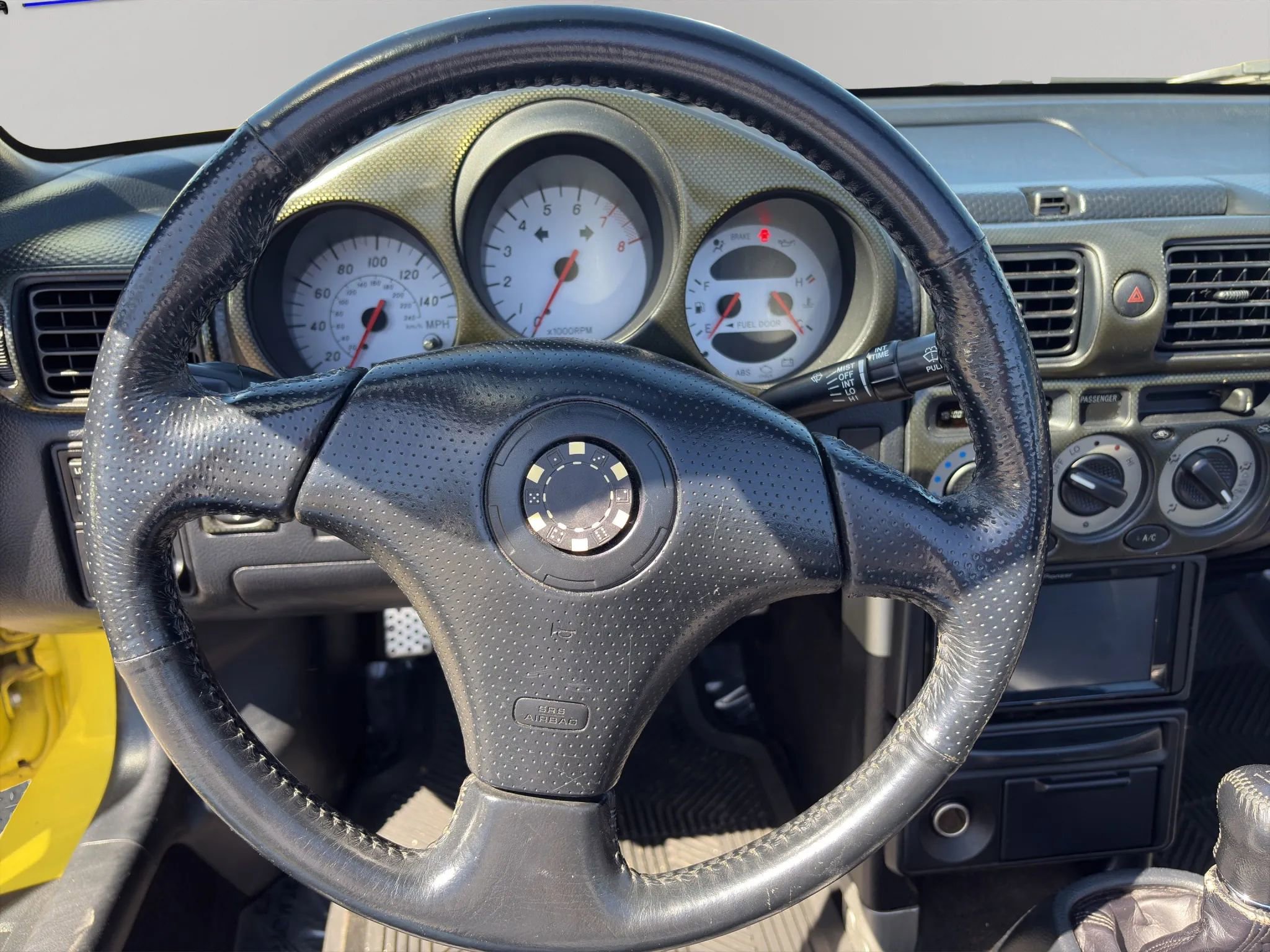 Used 2001 Toyota MR2 RWD image 10