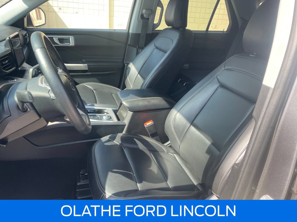 Certified 2023 Ford Explorer XLT w/ Equipment Group 202A AWD/4WD image 20