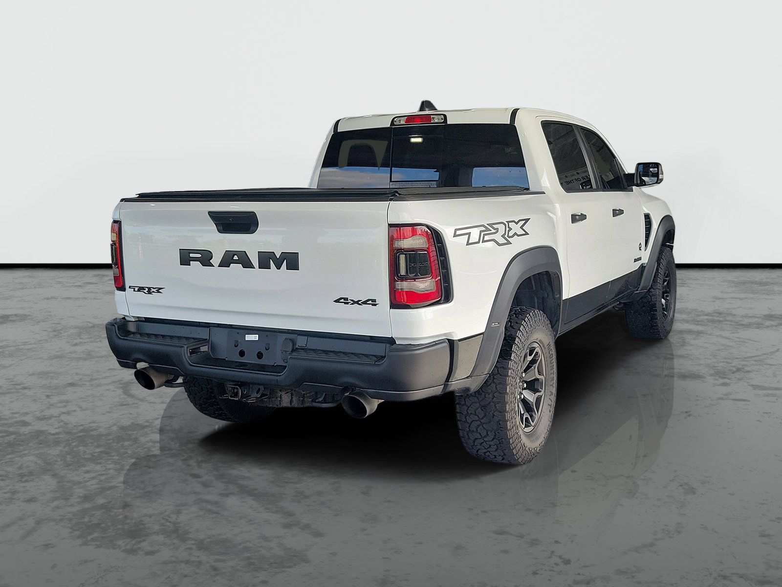 Used 2022 RAM 1500 TRX AWD/4WD image 2