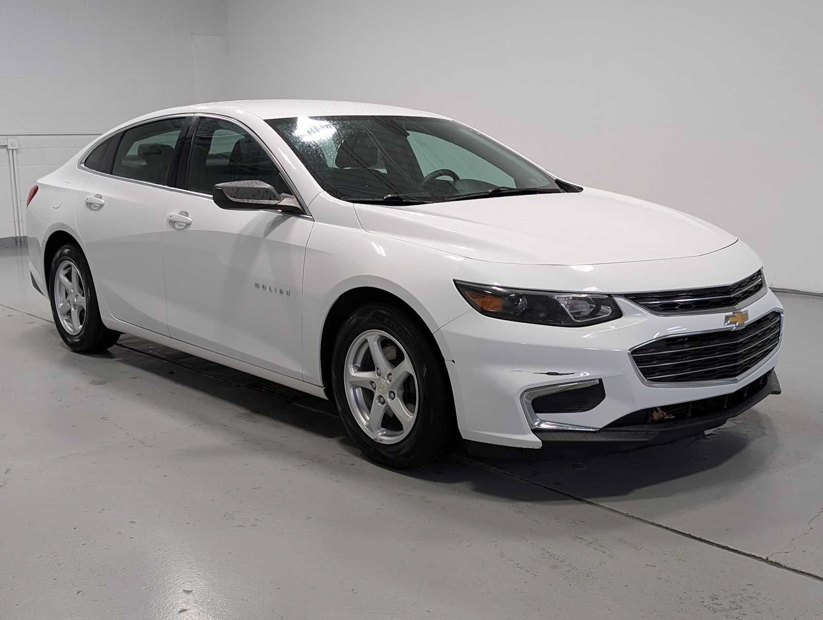Used 2018 Chevrolet Malibu LS FWD image 6