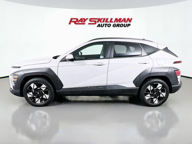 Used 2025 Hyundai Kona SEL image 4