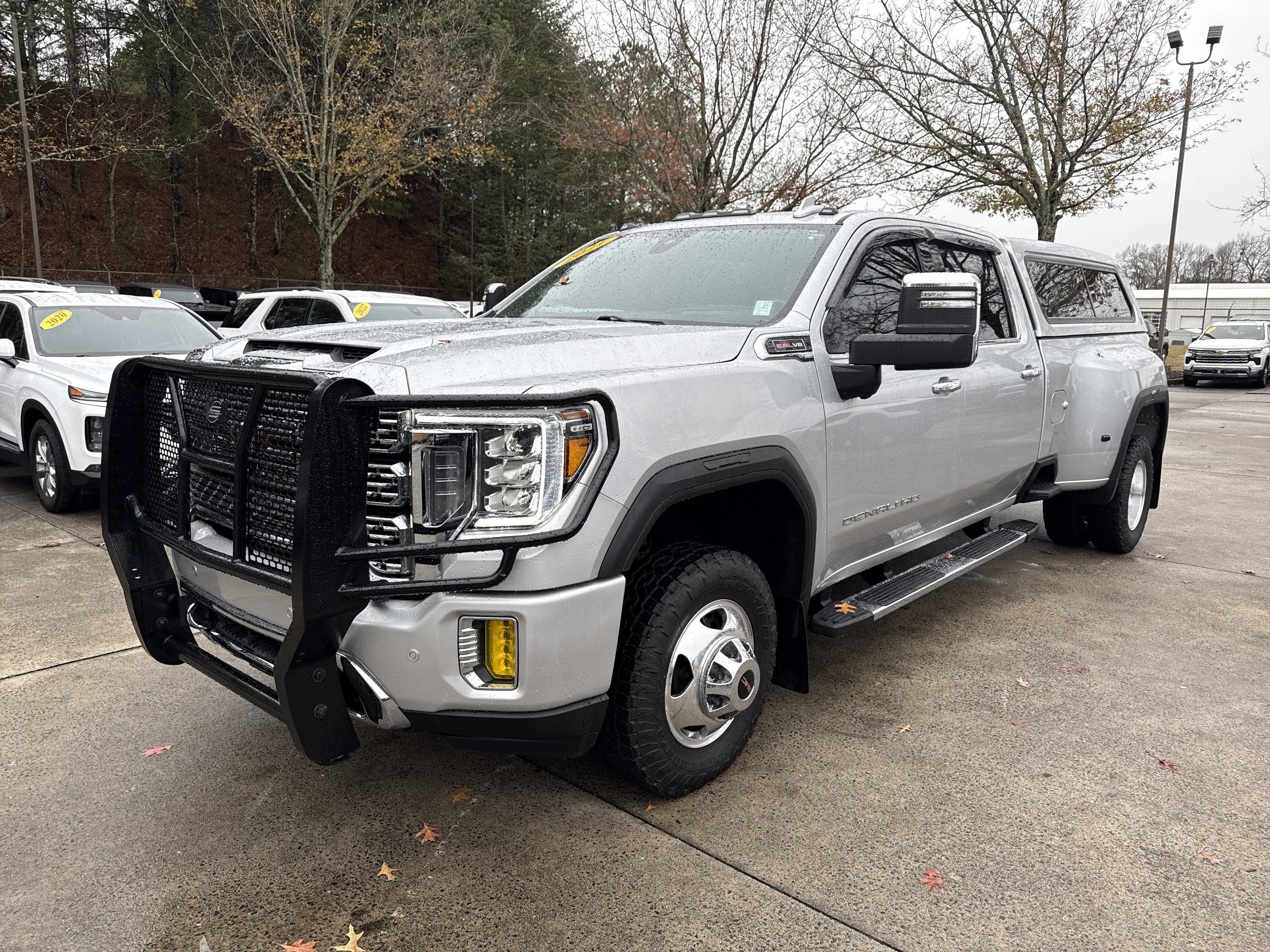 Used 2021 GMC Sierra 3500 Denali w/ Denali Ultimate Package image 3