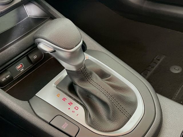 Used 2024 Kia Forte LXS image 17