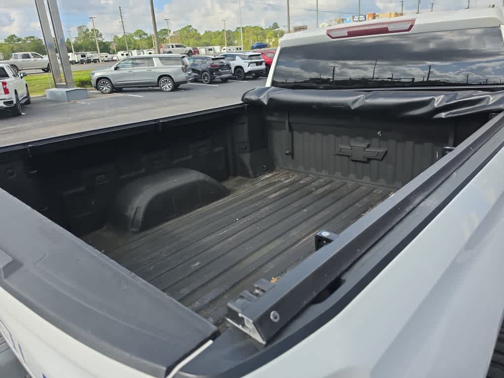 Used 2020 Chevrolet Silverado 1500 LT Trail Boss AWD/4WD image 17